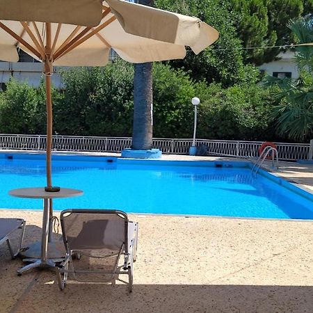 Nireus Hotel Неа-Макри Экстерьер фото